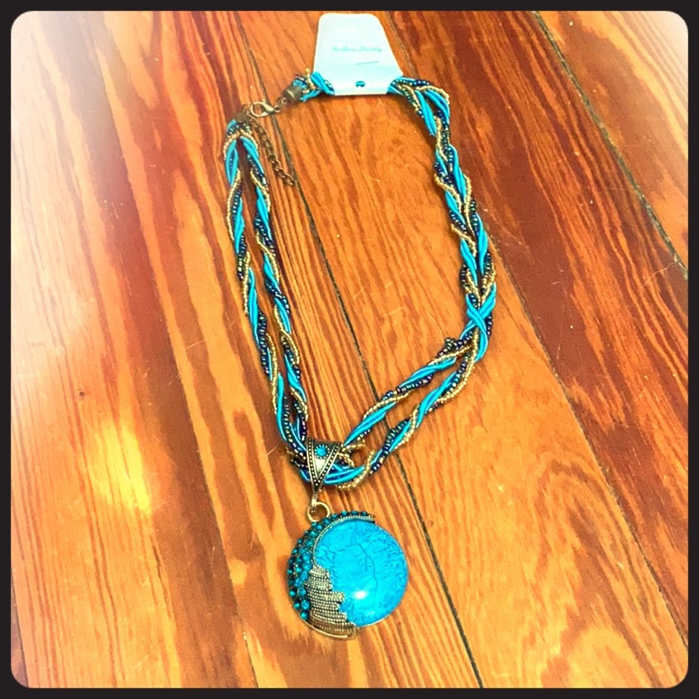 Costume Jewelry Teal Necklace